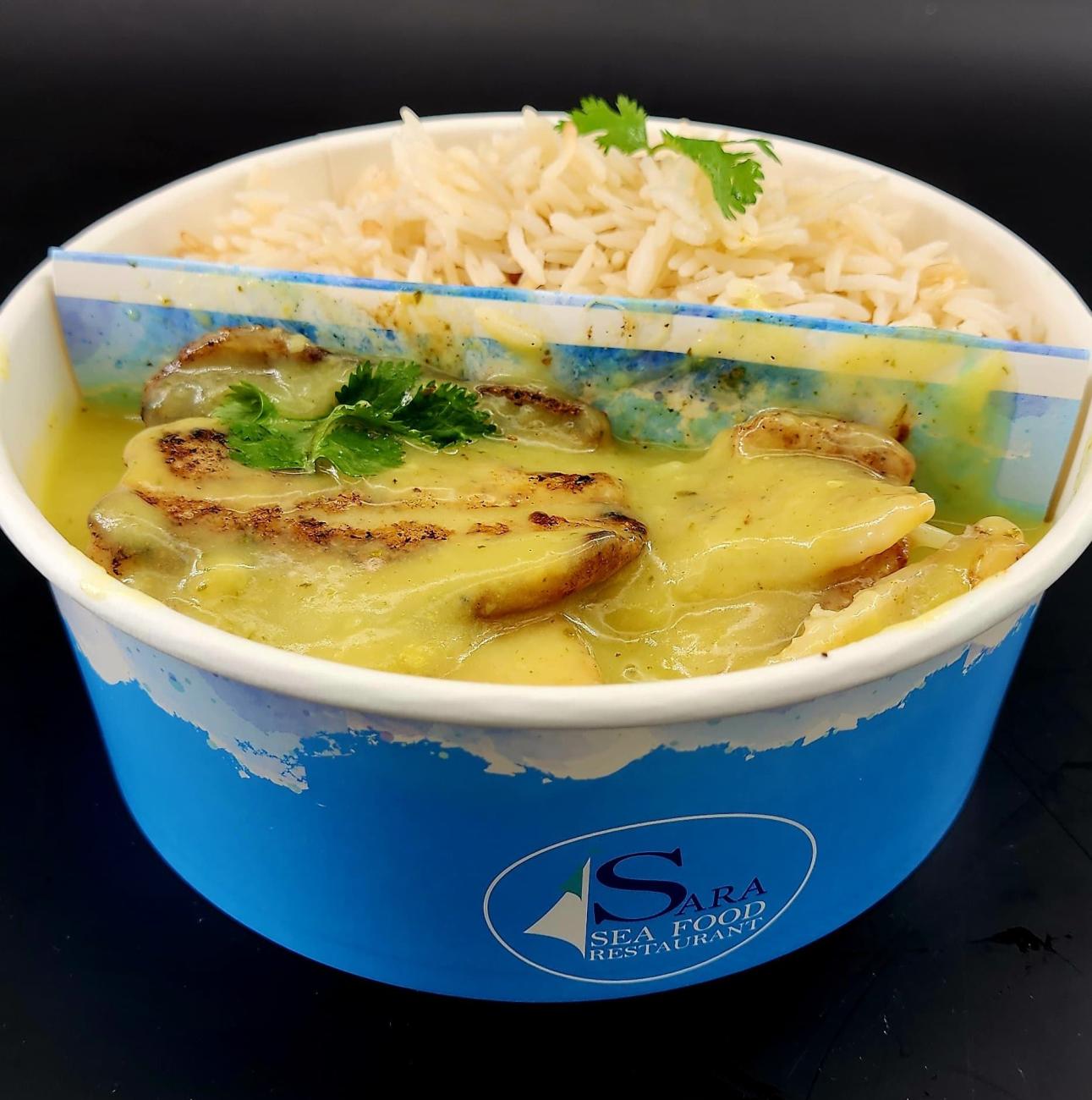 علبة  الأرز الابيض مع الفلية المطفى